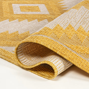 Lior Geometric Moroccan Diamond Area Rug